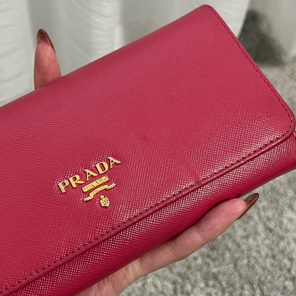 Prada wallet in pink (open to offers!) - Picture 7 of 7
